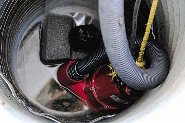 Submersible Sump Pump Service in Menomonee Falls